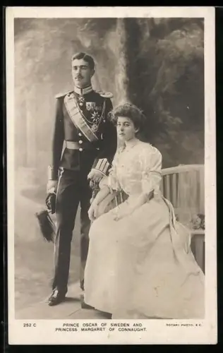 AK T.R.H. The Crown Prince and Princess of Sweden