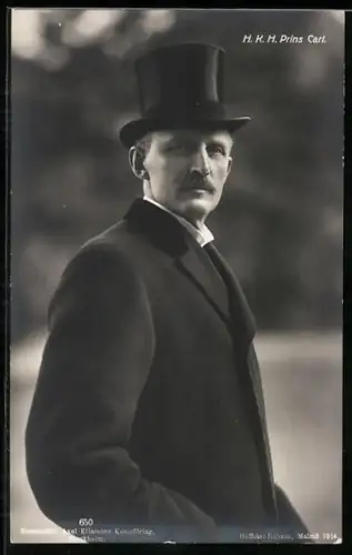 AK Prinz Carl von Schweden im Mantel mit Zylinder