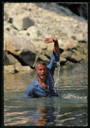 AK Winnetou I. Teil, Lex Barker, Old Shatterhand überquert einen reissenden Fluss