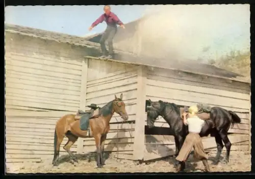 AK Szene aus Unter Geiern, Mann springt von einem Dach, Karl May