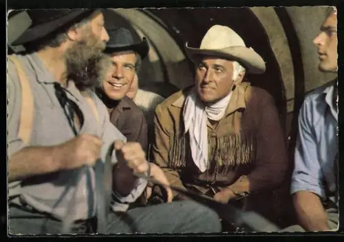 AK Filmszene aus Karl May-Film Unter Geiern, Stewart Granger und Götz George