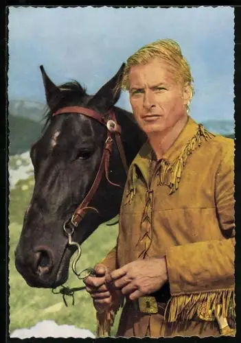 AK Schauspieler Lex Barker als Old Shatterhand mit seinem Rappen am Zügel