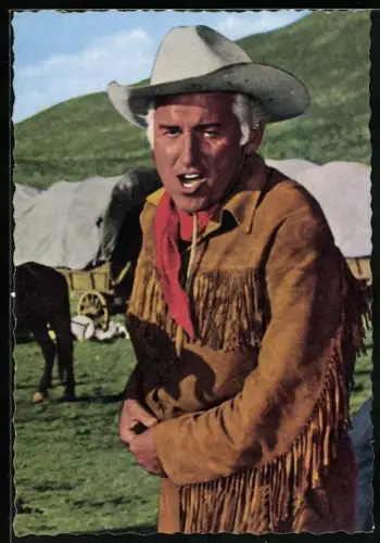 AK Filmszene aus Karl May-Film, Stewart Granger als Old Surehand