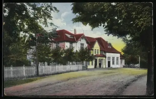 AK Kiel, Strassenpartie am Gasthof Eiderkrug, Bes. H. Poeschke