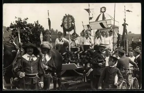 Foto-AK Bad Lauterberg /Osterode, Badejubiläum 1914, Festzug, Festwagen des Turnvereins