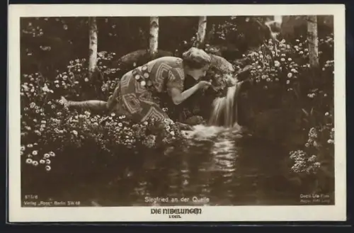AK Filmszene Die Nibelungen, Siegfried an der Quelle, Regie Fritz Lang