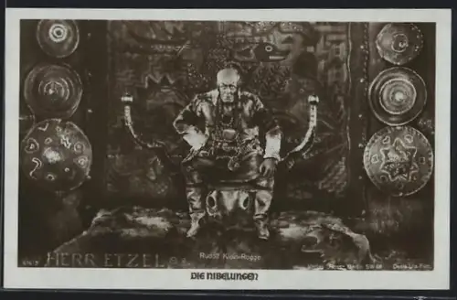 AK Die Nibelungen, 1. Teil, Rudolf Klein-Rogge als Herr Etzel, Filmszene