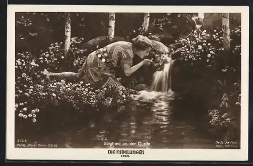 AK Filmszene Die Nibelungen, Siegfried an der Quelle, Regie Fritz Lang