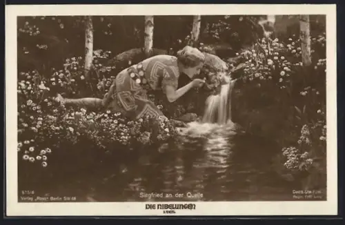 AK Filmszene Die Nibelungen, Siegfried an der Quelle, Regie Fritz Lang
