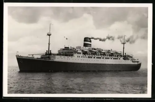 AK Passagierschiff S.S. Ryndam der Holland Amerika Lijn auf See