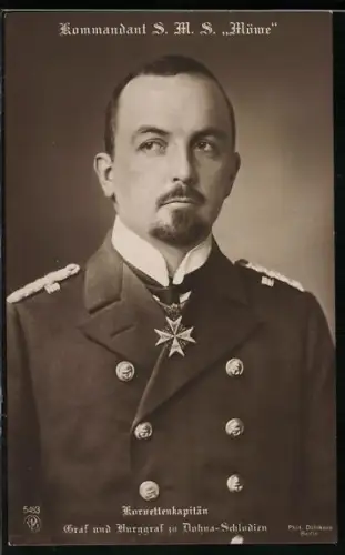 AK Korvettenkapitän Graf und Burggraf zu Dohna-Schlodien der heldenmütige Kommandant vom Hilfskreuzer S.M.S. Möwe