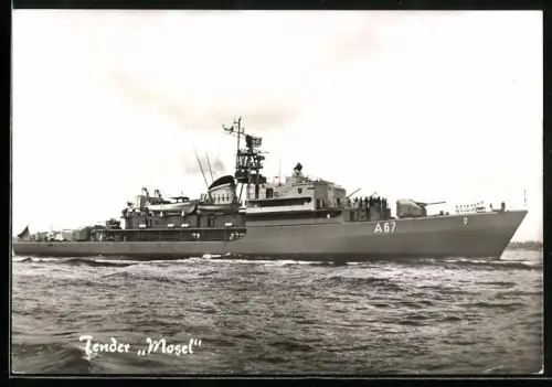 AK Tender Mosel der Bundesmarine mit Kennung A67 auf See