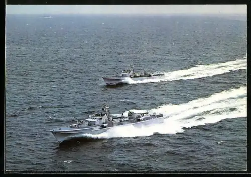 AK Schnellboote der Bundesmarine vom Typ Jaguar Höchstfahrt laufend