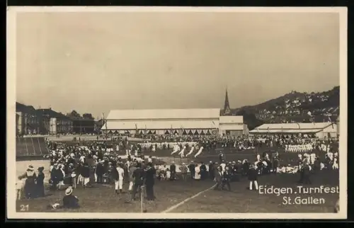 AK St. Gallen, Eidgenössisches Turnfest mit Besuchern und Teilansicht des Ortes