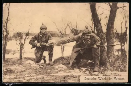 AK Soldaten eines Infanterie-Regiments auf Patrouille an der Westfront