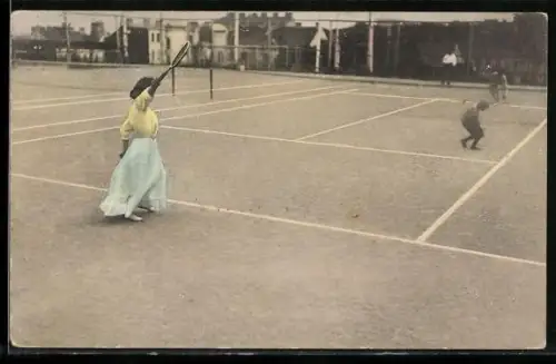 AK Menschen beim Tennisspielen