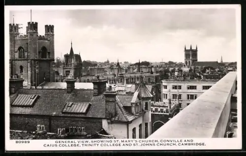 AK Cambridge, General view with St. Mary`s Church, Conville and Caius College