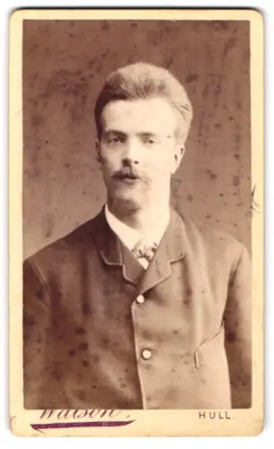 Fotografie R. T. Watson, Hull, Anlaby Road, Portrait eines Herrn