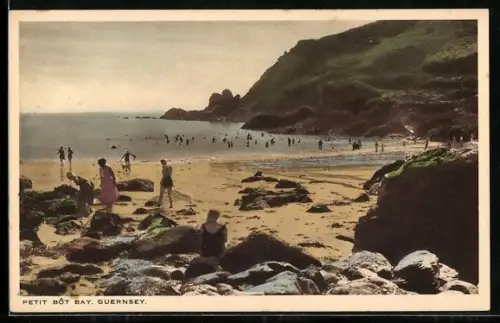 AK Guernsey, Petit Bôt Bay