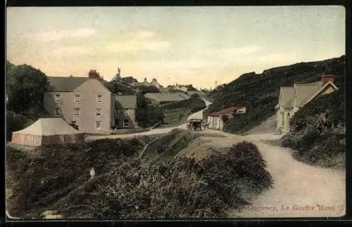 AK Guernsey, Le Gouffre Hotel