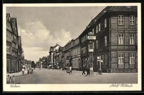 AK Uelzen, Passanten in der  Strasse