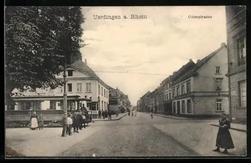 AK Uerdingen a. Rhein, Strassenbahn in der Oberstrasse