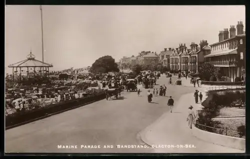 AK Clacton-on-Sea, Marine Parade and Bandstand