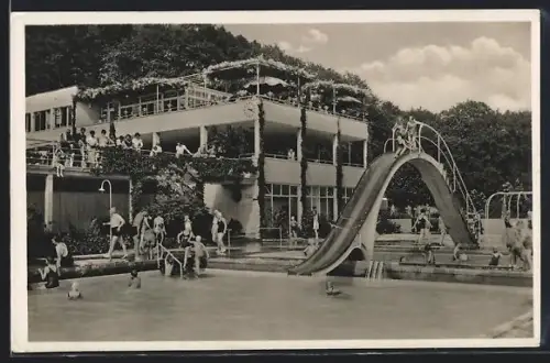 AK Wiesbaden, Opelbad Schwimmbad mit Rutsche und Terrassenrestaurant