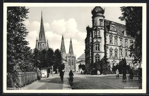 AK Oldenburg /i. O., Schlossplatz