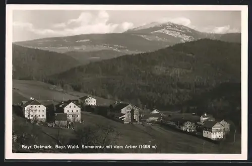 AK Sommerau /Bayr. Wald, Dorfansicht mit dem Arber