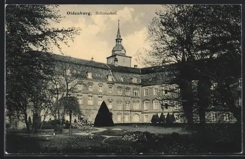 AK Oldenburg, Schlosshof