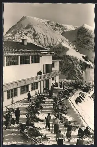 AK Berchtesgaden-Königssee, Bergstation der Jennerseilbahn, Liegestühle auf Terrasse