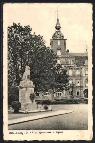 AK Oldenburg i. O., Löwendenkmal, Schloss
