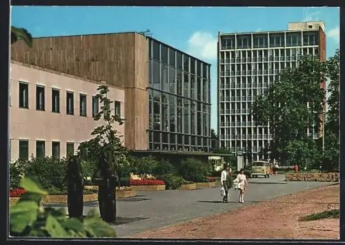 AK Oldenburg, Hallenbad und Landesversicherungsanstalt am Berliner Platz