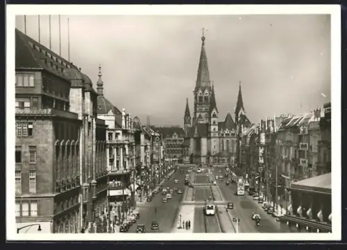 AK Berlin-Charlottenburg, Tauntzienstrasse mit Kaiser-Wilhelm-Gedächtniskirche