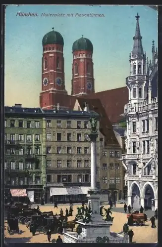 AK München, Marienplatz mit Frauentürmen