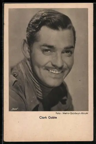 AK Schauspieler Clark Gable in die Kamera lächelnd