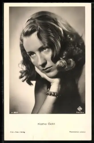 AK Schauspielerin Karen Gold im Seitenprofil