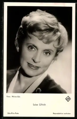 AK Schauspielerin Luise Ullrich im Portrait