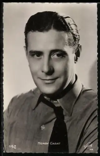 AK Schauspieler Henry Garat mit gegeltem Haar