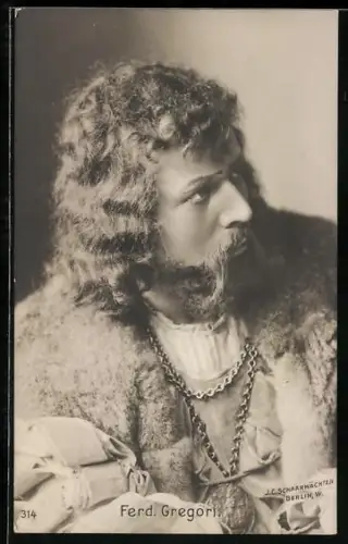 AK Schauspieler Ferdinand Gregori in toller Garderobe zur Seite schauend