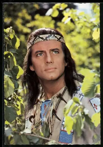 AK Winnetou II. Teil, Pierre Brice, In letzter Minute rettet Winnetou seinen Blutsbruder Old Shatterhand aus den Flammen