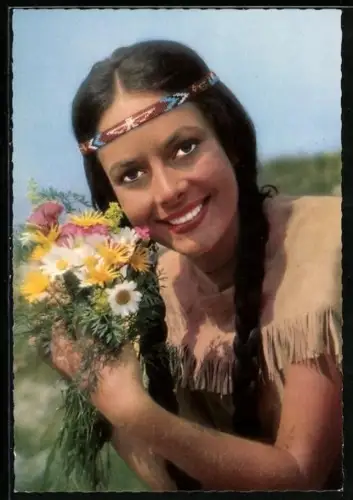 AK Karin Dor in dem Karl May-Film Winnetou, II. Teil