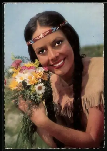 AK Karin Dor in dem Karl May-Film Winnetou, II. Teil