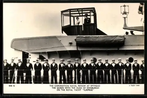 AK Spithead, The Queen of England with the Duke of Edinburgh on the royal yacht Surprise