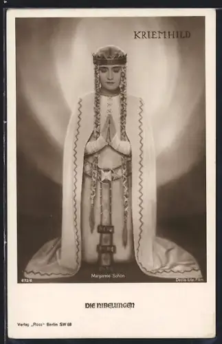 AK Kriemhild ins Gebet versunken, Die Nibelungen, Margarete Schön in ihrem Kostüm
