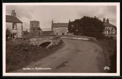 AK Horton in Ribblesdale, Strassenpartie
