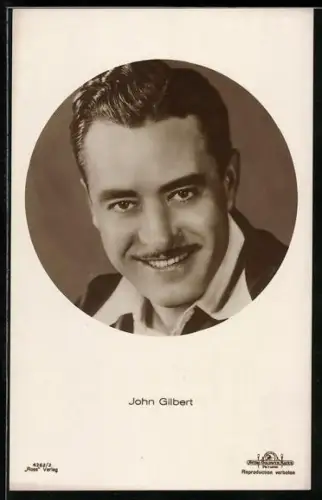 AK Schauspieler John Gilbert lächend porträtiert