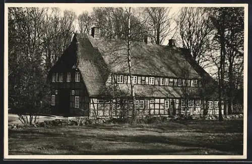 AK Heber, Tütsberg, Heidehof, Fachwerkhaus und Reetdach