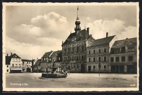 AK Frohburg i. Sa., Rathaus, Marktbrunnen, Marktplatz